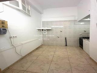 Ground floor  Carrer monistrol. Estudio a reformar en pleno centro vila de gràcia