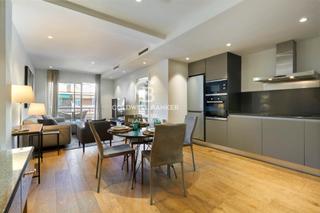 Appartement  Carrer de còrsega. Piso en venta en calle córcega cerca estació de sants