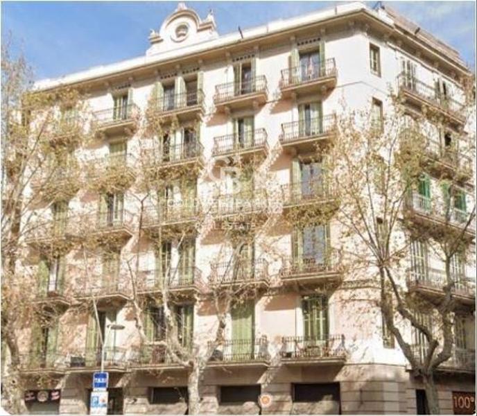 Foto b15cc13c-b0b9-400f-82e8-4cdb054ccf7d. Piso  luminoso en calle aribau en L´Antiga Esquerra de l´Eixample Barcelona