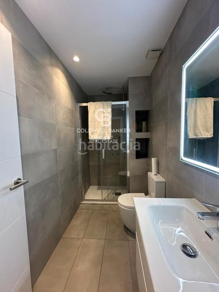 Foto a7d9ee3c-f87e-404f-a278-a0323fb87855. Alquiler piso alquiler temporal_ las ramblas en Raval Barcelona