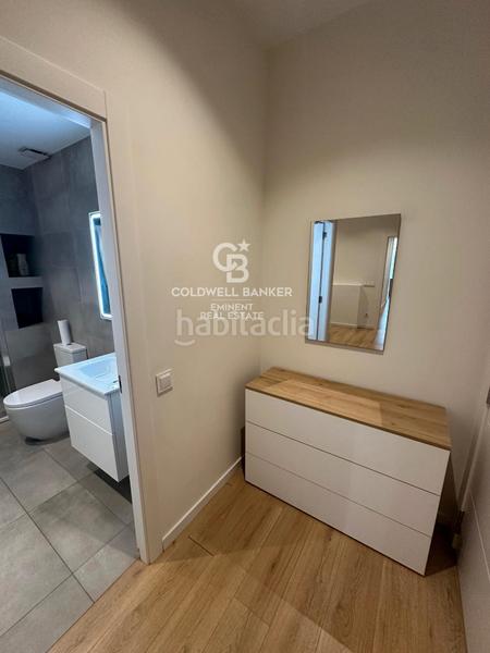 Foto f018b3cf-1cb5-45f9-8b43-4a9aa314c52d. Rent flat in Raval Barcelona