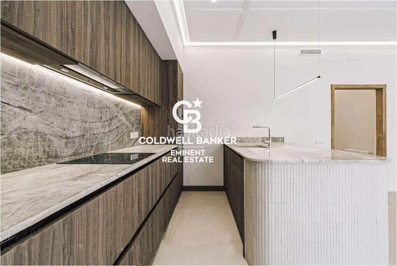 Foto a3cf3182-c6ff-439b-b122-458bd62ca206. Piso  totalmente reformado en calle parís en L´Antiga Esquerra de l´Eixample Barcelona