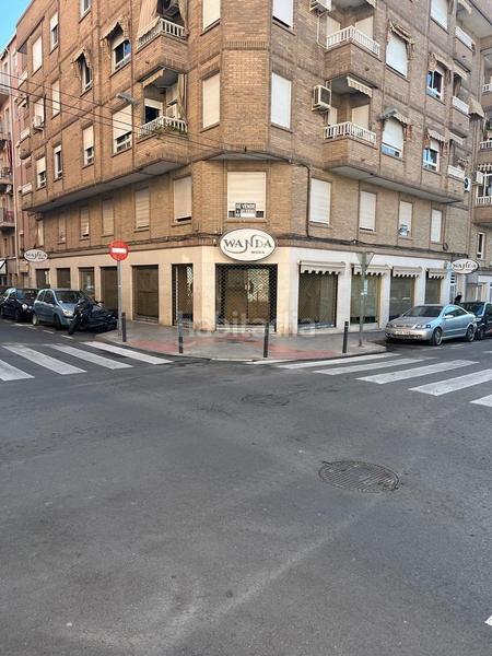 Foto 17c361bc-ca05-4044-80c3-4c4686cee311. Alquiler local comercial fabuloso local comercial en Elche / Elx
