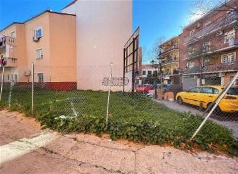 Foto 22f9b164-e189-48de-93ce-ffd3debbb4e0. Terreno residenziale in Villaverde Alto Madrid