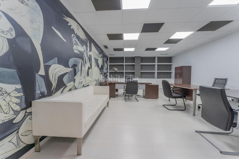 Foto 0fc2688b-17a8-40e5-89e5-2b8c01257b88. Alquiler local comercial en Centro Elche / Elx