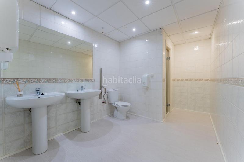 Foto 4d5c61ca-b7c5-452a-bd81-9ba86e62c503. Alquiler local comercial en Centro Elche / Elx