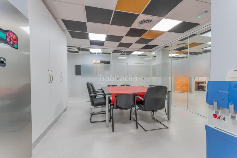 Foto 8ab390e3-7abb-4d59-8969-301d2589e54b. Alquiler local comercial en Centro Elche / Elx