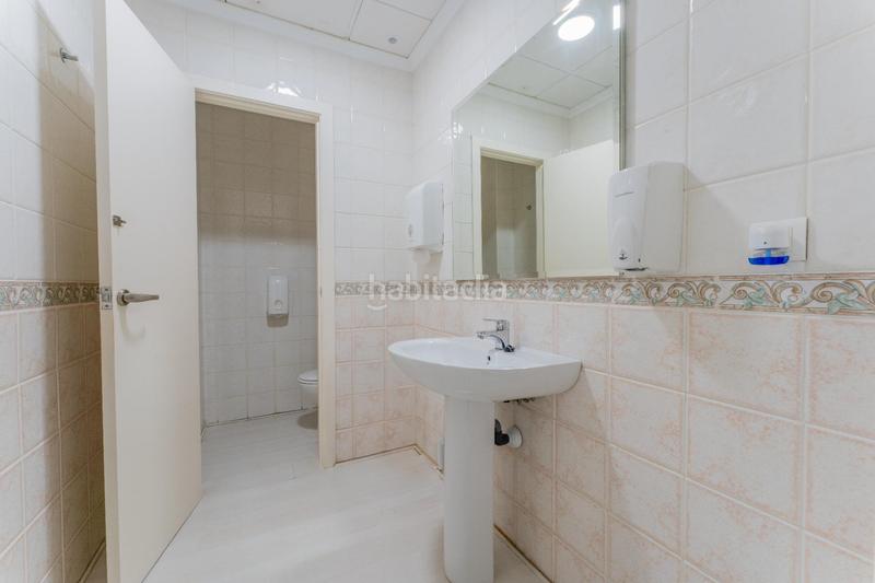 Foto 60a0ab3d-75cf-44aa-815c-527de300d898. Lloguer local comercial a Centro Elche / Elx