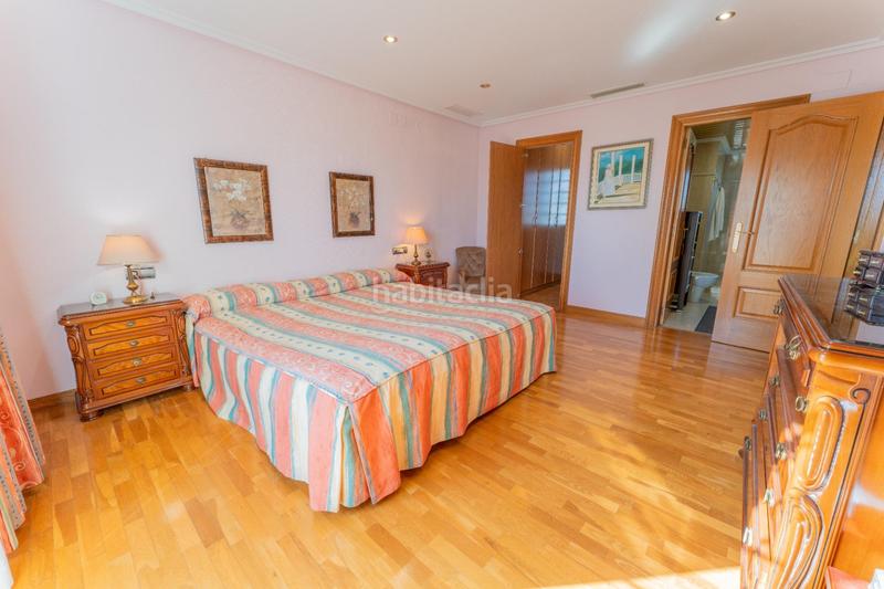 Foto 1a90c2fd-144c-4a7c-b0ba-78d09f6bea8e. Chalet mit pool in Nou Altabix Elche / Elx