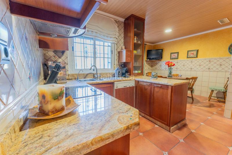 Foto 479fcf74-f83f-4e3c-9736-7ffd1bd263e1. Chalet mit pool in Nou Altabix Elche / Elx