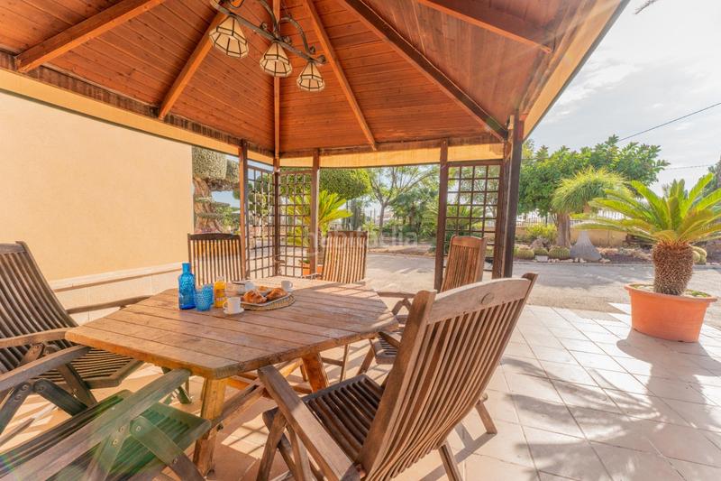 Foto 51f231b3-a012-4ee2-859b-12a7a5b5f17c. Chalet mit pool in Nou Altabix Elche / Elx