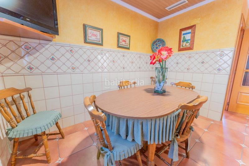 Foto 5239331b-da34-49d4-9b43-9774f4f06ab9. Chalet mit pool in Nou Altabix Elche / Elx