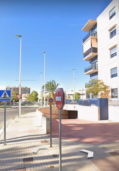 Foto fdf95ff9-2931-43e7-ac1a-2411be292673. Aparcament cotxe a El Travaló - Martínez Valero Elche / Elx
