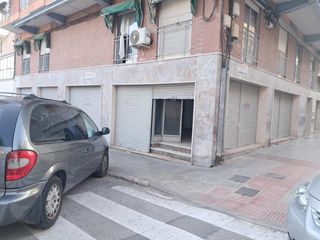 Local Comercial a Pont Nou - Corazón de Jesús