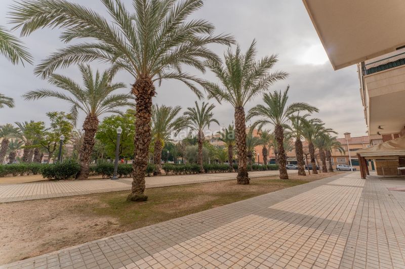 Foto ad441b88-3d23-4765-9205-e6158ada0032. Local comercial a Las Bayas Elche / Elx
