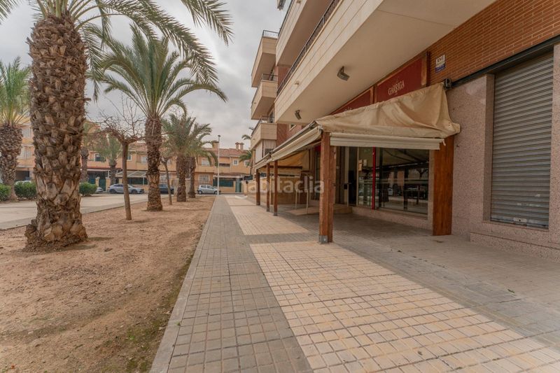 Foto c6540e5b-2ff3-4035-95e7-9303a6572093. Local comercial a Las Bayas Elche / Elx