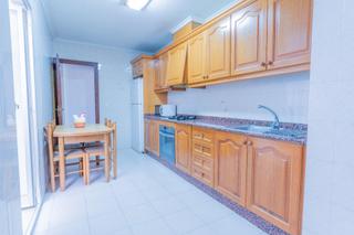 Pis a Reina Victoria - Miguel Hernández. Amplia vivienda 4 habitaciones