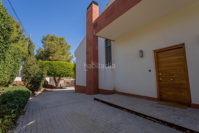 Foto 4209b7d6-6dd4-4b91-9dc2-abb551cb878a. Chalet avec chauffage parking piscine dans Peña de las Águilas Elche / Elx