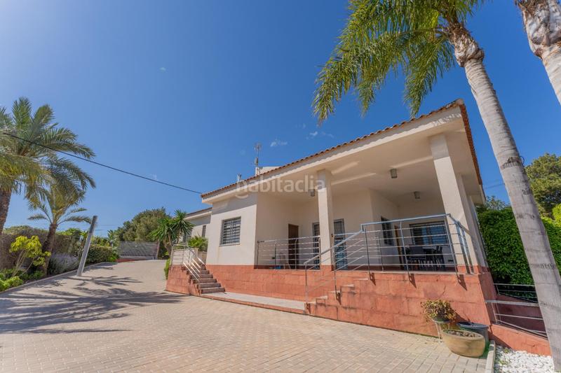 Foto 53ef73ba-20c9-436e-8de7-5849bd4b859f. Chalet avec chauffage parking piscine dans Peña de las Águilas Elche / Elx