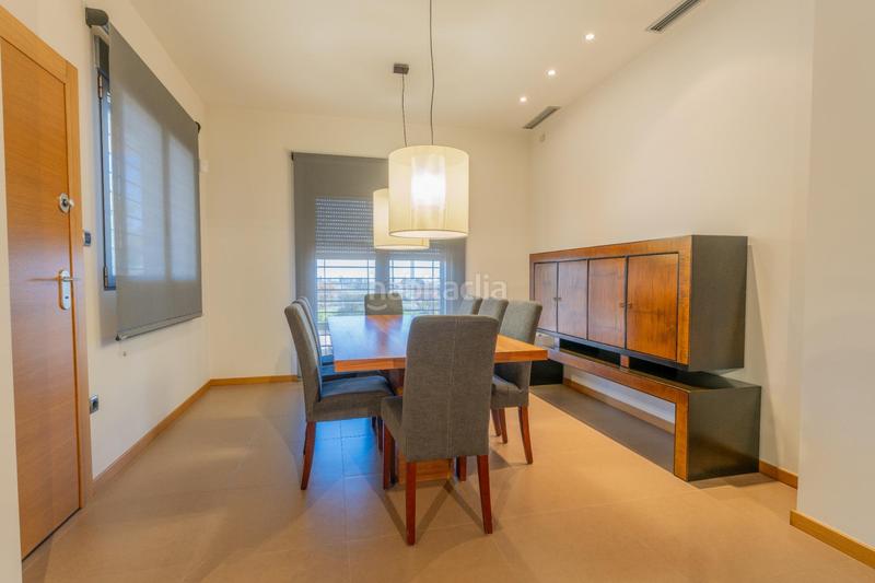 Foto 7725754f-2c14-4911-9f0e-4961548db1b7. Chalet avec chauffage parking piscine dans Peña de las Águilas Elche / Elx