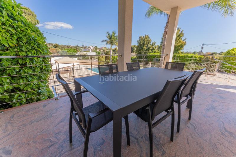 Foto a21362bc-26a4-4617-9750-e56b1232feaf. Chalet avec chauffage parking piscine dans Peña de las Águilas Elche / Elx