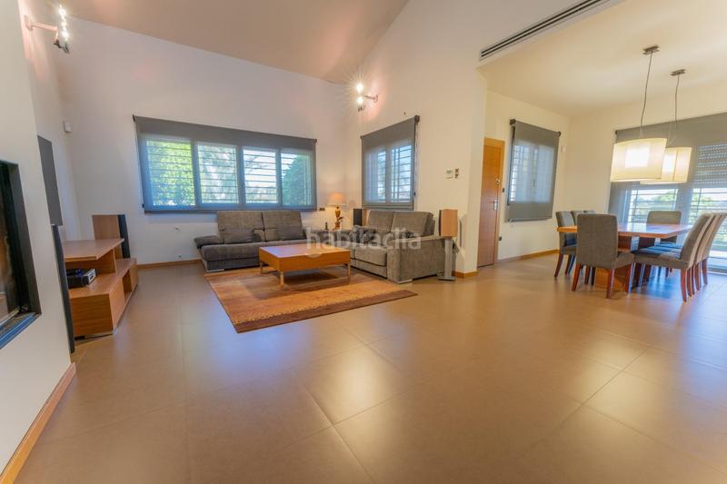 Foto a53768ef-e6b4-47c6-959b-ff1c51593972. Chalet avec chauffage parking piscine dans Peña de las Águilas Elche / Elx