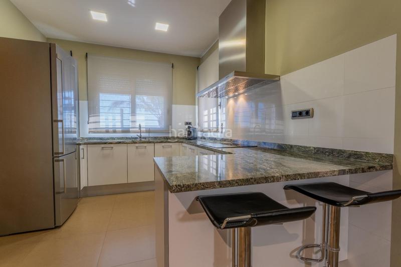 Foto b96e8163-7f5d-4d73-b260-08e44f75209e. Chalet avec chauffage parking piscine dans Peña de las Águilas Elche / Elx