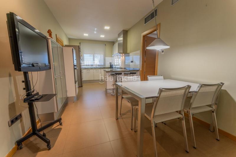 Foto e5a94ed3-6137-463f-a776-65b17980b156. Chalet avec chauffage parking piscine dans Peña de las Águilas Elche / Elx