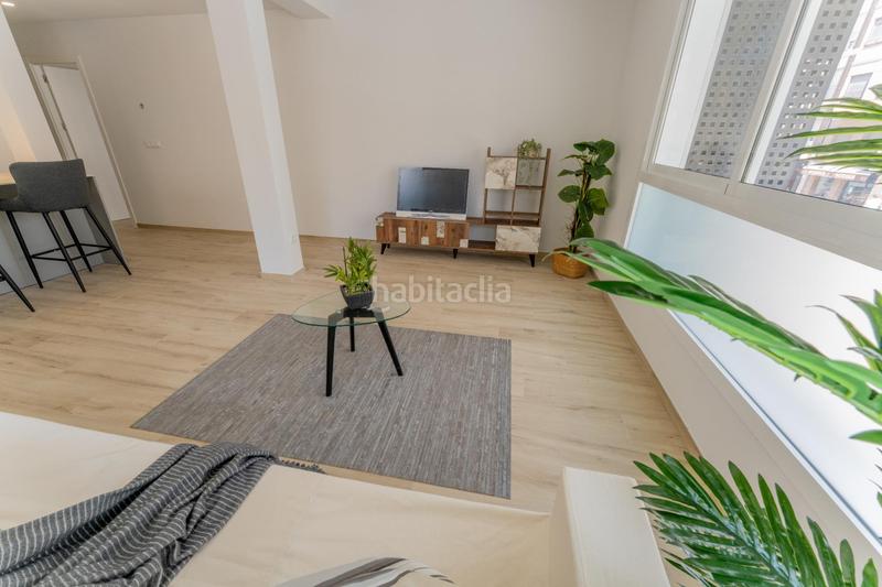 Foto 9e72bd9f-d084-4198-b3fd-23c447757412. Piso oportunidad de compra en zona centro en Reina Victoria - Miguel Hernández Elche / Elx