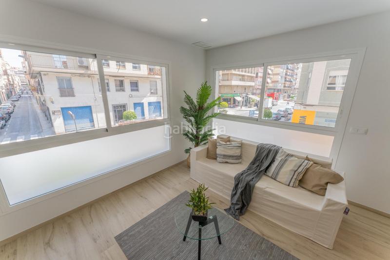 Foto c3e0520f-db10-4087-8246-d2e94108be5c. Piso oportunidad de compra en zona centro en Reina Victoria - Miguel Hernández Elche / Elx