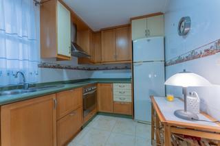 Pis a Plaza Crevillente - Antiguos Juzgados - El Asilo. Vivienda exterior en el corazón de elche  zona puente de la virg