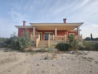 Xalet a Crevillente. Chalet unifamiliar en zona cachap  derramador, crevillente.