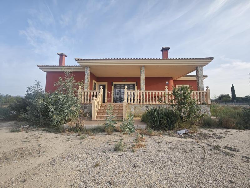 Xalet a Crevillente. Chalet unifamiliar en zona cachap  derramador, crevillente.