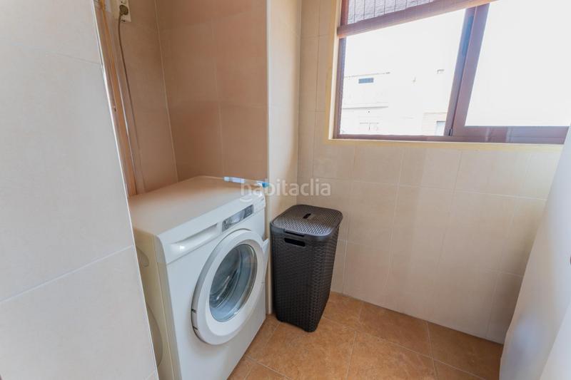Foto bb92a09c-8243-4ae9-b354-4ae0e0f3f1e3. Piso exclusiva vivienda con gran plaza de garaje y acabados de lujo en Elche / Elx