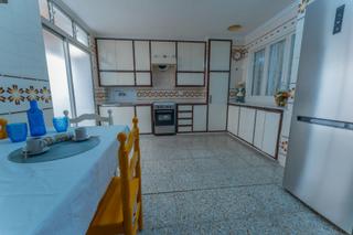 Planta baja en Carrús Este. Planta baja con entrada independiente