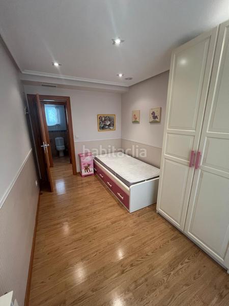 Foto abfae774-87a9-4868-9150-a01150c8f1f5. Location appartement avec parking dans Ciutat Universitària Elche / Elx