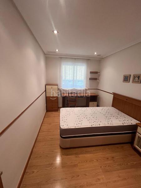 Foto b371554c-2405-43d0-8ab2-5398879bc48c. Location appartement avec parking dans Ciutat Universitària Elche / Elx