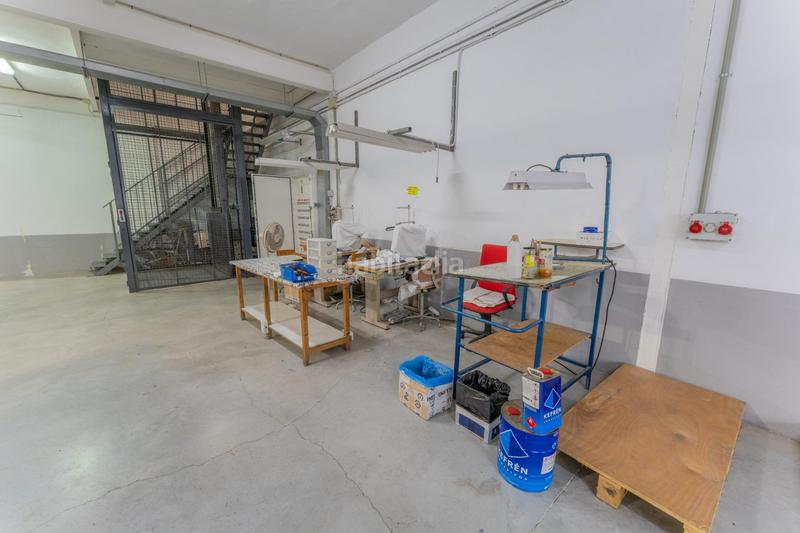 Foto 5babaeae-003c-4060-92b3-c9b6f2e87201. Fabrikhalle in Pedanías Este Aspe