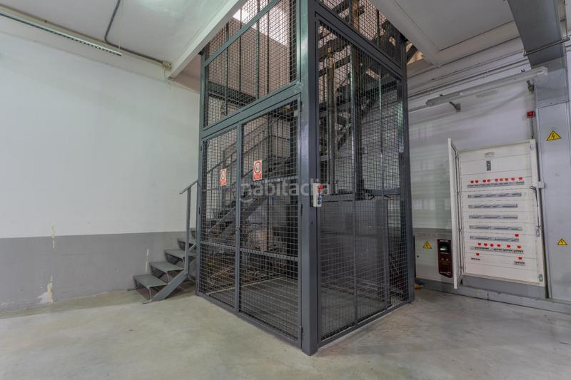 Foto c68e0848-48a4-4c97-aaba-ac7ad12d3f96. Fabrikhalle in Pedanías Este Aspe