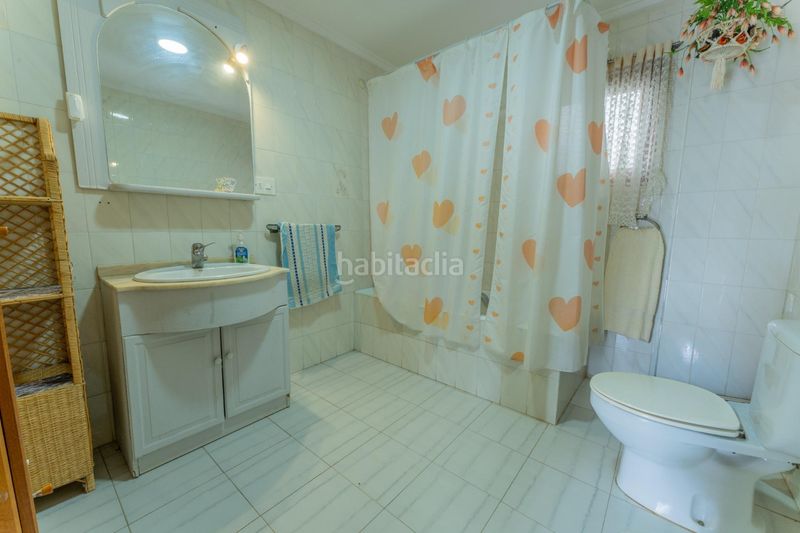 Foto f992ec6f-210f-457e-baf9-5159d381bc11. Xalet amb aparcament piscina a Albatera