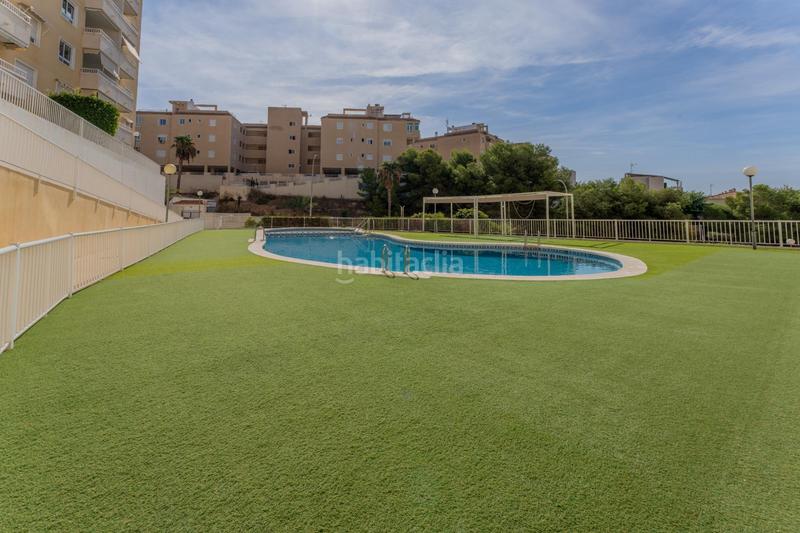 Foto 1127fbfa-f585-4a9d-98f1-79a3d77aeb75. Appartement avec parking piscine dans Calas Santiago Bernabeu Santa Pola