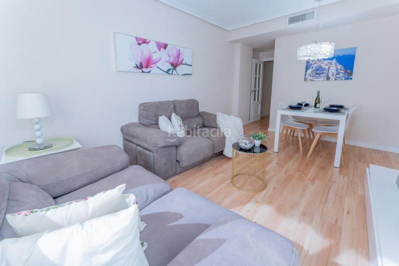 Foto 6171e700-8840-44a2-b1f4-a2d1ecb7f439. Appartement avec parking piscine dans Calas Santiago Bernabeu Santa Pola