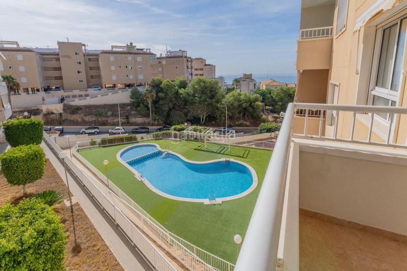 Foto a50085a8-9729-4e9b-a4d3-bb44aa130e17. Appartement avec parking piscine dans Calas Santiago Bernabeu Santa Pola