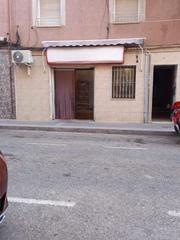 Local commercial à Carrús Este. Venta de local en zona parque 1 de mayo  carrús este elche