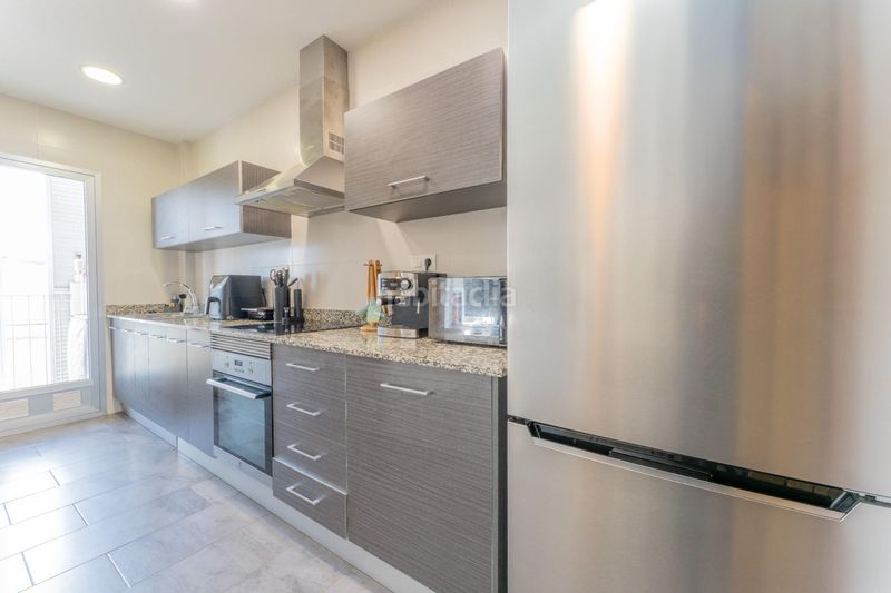 Foto c9977d44-3ed9-4cb2-b285-d0264c3065ae. Piso oportunidad piso amplio con garaje y piscina comunitaria en Dolores