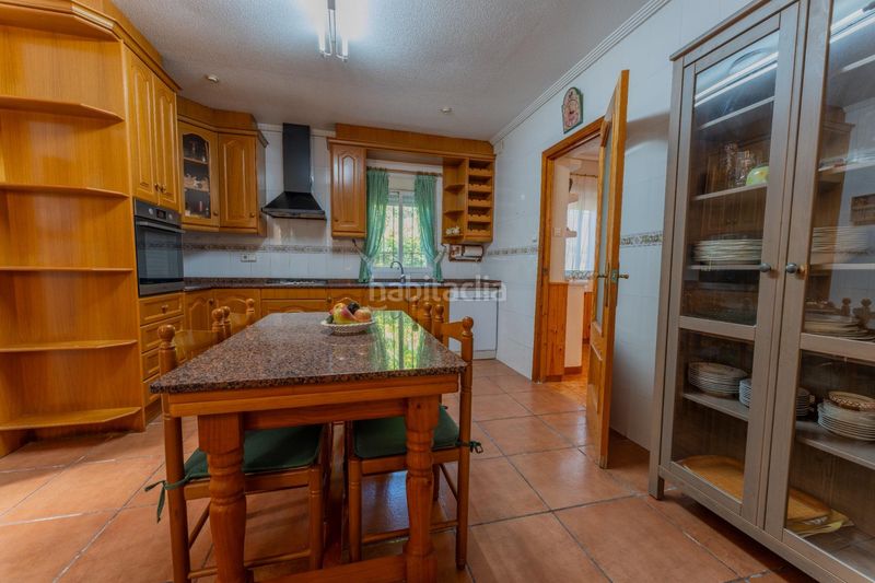 Foto b9136854-492d-4ded-b9a0-f909309b180a. Xalet amb aparcament piscina a El Altet Elche / Elx