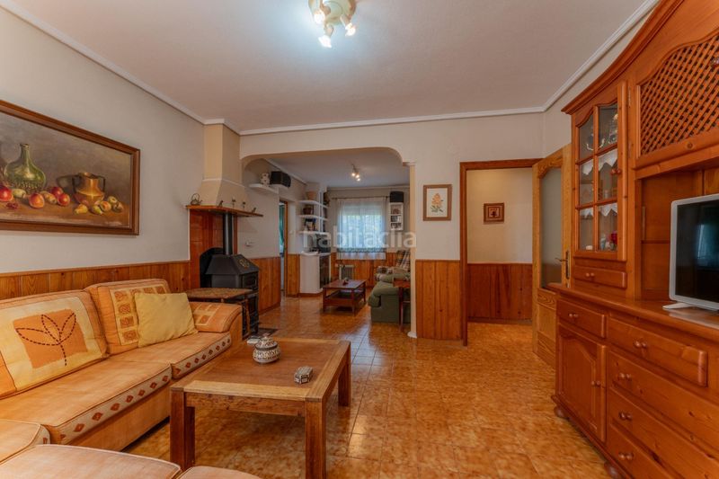 Foto ce341cfa-983f-435e-a4ec-9df46299e98b. Xalet amb aparcament piscina a El Altet Elche / Elx