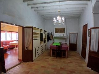 Chalet in Algueña. Casa en la algueña