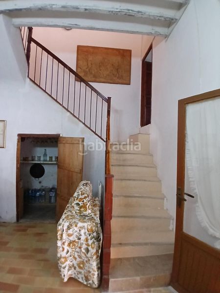 Foto 6bc20f94-76ec-4ec1-b889-86599d549c83. Chalet gran casa con 6 dormitorios en Algueña