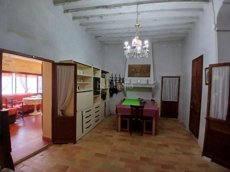 Foto 97aa19fa-89df-485e-8f2c-258afc8a7bc8. Chalet gran casa con 6 dormitorios en Algueña